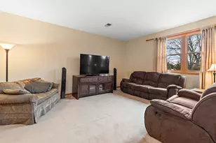 7458 W Wishing Well Dr, Frankfort, IL 60423 - Photo 21