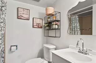 1144 E 160th Pl, South Holland, IL 60473 - Photo 11