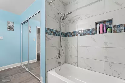 1144 E 160th Place, South Holland, IL 60473 - Photo 17