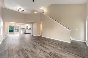 11173 Downing Ln, Roscoe, IL 61073 - Photo 3