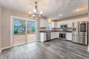 11173 Downing Ln, Roscoe, IL 61073 - Photo 5