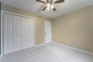 11173 Downing Ln, Roscoe, IL 61073 - Photo 17