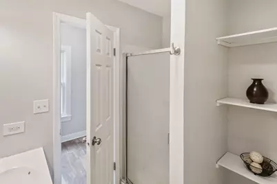 1020 Woodlawn Avenue, Waukegan, IL 60085 - Photo 13