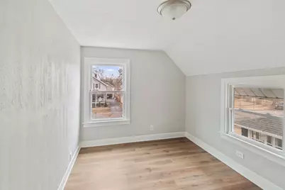 1020 Woodlawn Avenue, Waukegan, IL 60085 - Photo 15