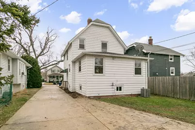 1020 Woodlawn Avenue, Waukegan, IL 60085 - Photo 23