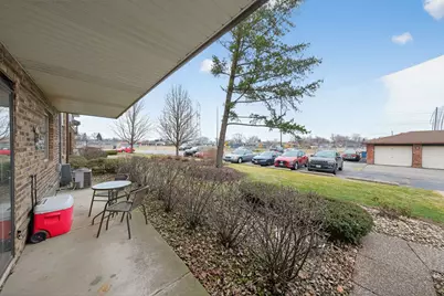 5239 James Lane #1101, Crestwood, IL 60418 - Photo 3