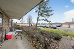 5239 James Ln, Crestwood, IL 60418 - Photo 3