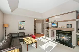 895 Eineke Blvd, Algonquin, IL 60102 - Photo 7