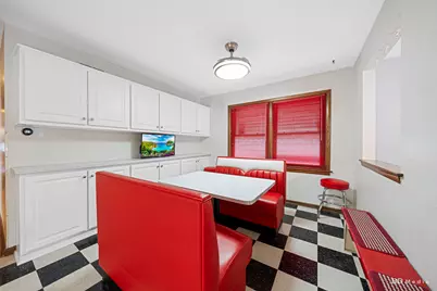 9837 Massasoit Avenue, Oak Lawn, IL 60453 - Photo 11