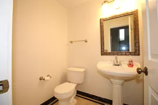 2835 Cedar Glade Dr, Naperville, IL 60564 - Photo 7