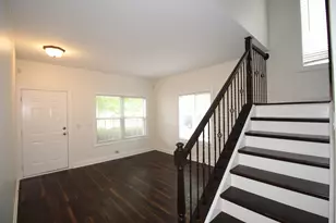 2835 Cedar Glade Dr, Naperville, IL 60564 - Photo 3