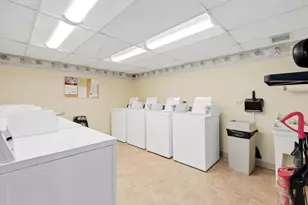 907 Curtiss St, Downers Grove, IL 60515 - Photo 19