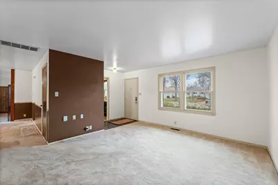 2307 Branch Road, Champaign, IL 61821 - Photo 7