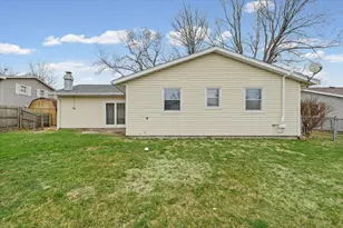 2307 Branch Rd, Champaign, IL 61821 - Photo 31