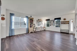 435 Fawn Dr, Oswego, IL 60543 - Photo 17