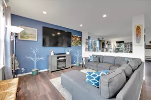 435 Fawn Dr, Oswego, IL 60543 - Photo 3