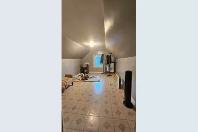 2403 S St Louis Avenue, Chicago, IL 60623 - Photo 9