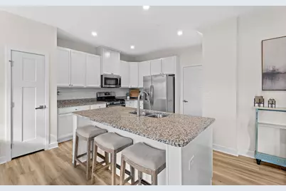 1053 Sears Circle, Elburn, IL 60119 - Photo 3