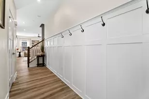 1053 Sears Cir, Elburn, IL 60119 - Photo 11