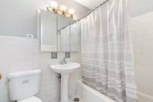 8500 Skokie Blvd, Skokie, IL 60077 - Photo 5