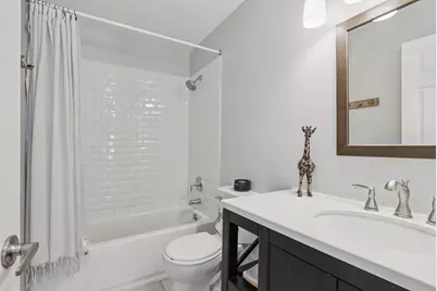 1106 Stratford Court #D, Elgin, IL 60120 - Photo 15