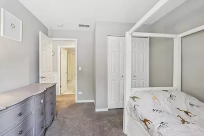 1106 Stratford Court #D, Elgin, IL 60120 - Photo 17