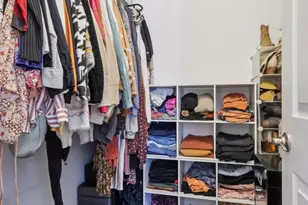 1106 Stratford Ct, Elgin, IL 60120 - Photo 13