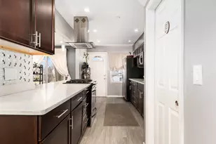 [Address not provided], Hanover Park, IL 60133 - Photo 7