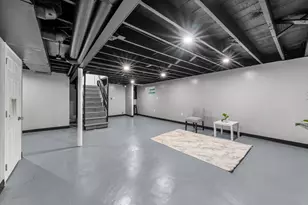 11925 S Lafayette Ave, Chicago, IL 60628 - Photo 17