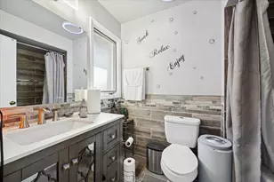 18311 Holland Rd, Lansing, IL 60438 - Photo 11