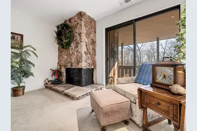 1S055 Spring Road #2C, Oakbrook Terrace, IL 60181 - Photo 9