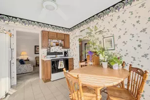 1S055 Spring Rd, Oakbrook Terrace, IL 60181 - Photo 13