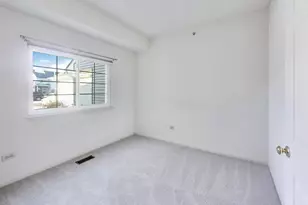 1144 E Cambria North Ln, Lombard, IL 60148 - Photo 23