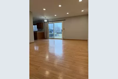 3115 Village Green Drive, Aurora, IL 60504 - Photo 3