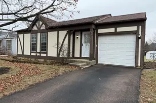 3115 Village Green Dr, Aurora, IL 60504 - Photo 1