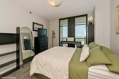 1255 S State Street #1802, Chicago, IL 60605 - Photo 5