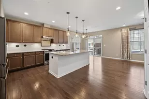 1437 N Charles Ave, Naperville, IL 60563 - Photo 5