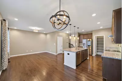 1437 N Charles Avenue, Naperville, IL 60563 - Photo 17