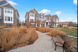 1437 N Charles Ave, Naperville, IL 60563 - Photo 3