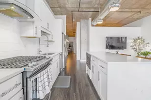 50 E 16th St, Chicago, IL 60616 - Photo 5