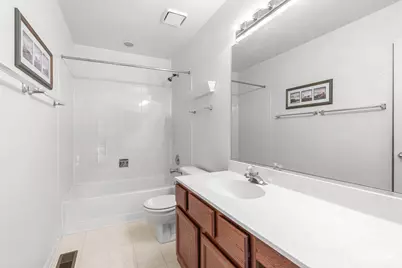 6 Dartmouth Court, Streamwood, IL 60107 - Photo 19