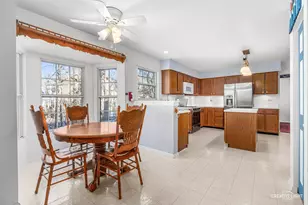 6 Dartmouth Ct, Streamwood, IL 60107 - Photo 9