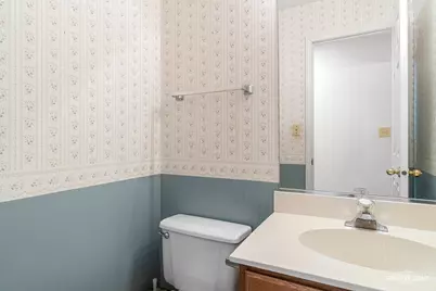 6 Dartmouth Court, Streamwood, IL 60107 - Photo 21