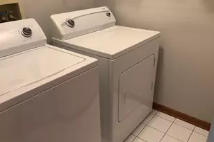 2350 Woodhill Ct, Plainfield, IL 60586 - Photo 9