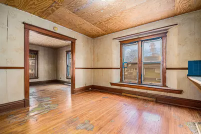 919 Clay Street, Woodstock, IL 60098 - Photo 5