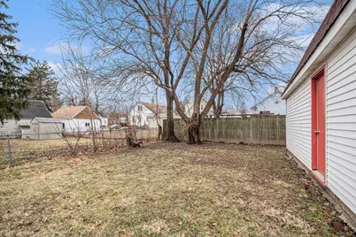 919 Clay Street, Woodstock, IL 60098 - Photo 23