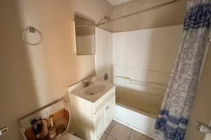 306 Winnebago St, Park Forest, IL 60466 - Photo 9