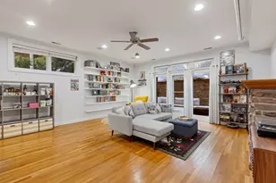 2457 W Foster Ave, Chicago, IL 60625 - Photo 5