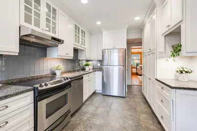 1229 W Hood Avenue, Chicago, IL 60660 - Photo 11