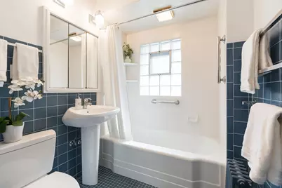 1229 W Hood Avenue, Chicago, IL 60660 - Photo 15